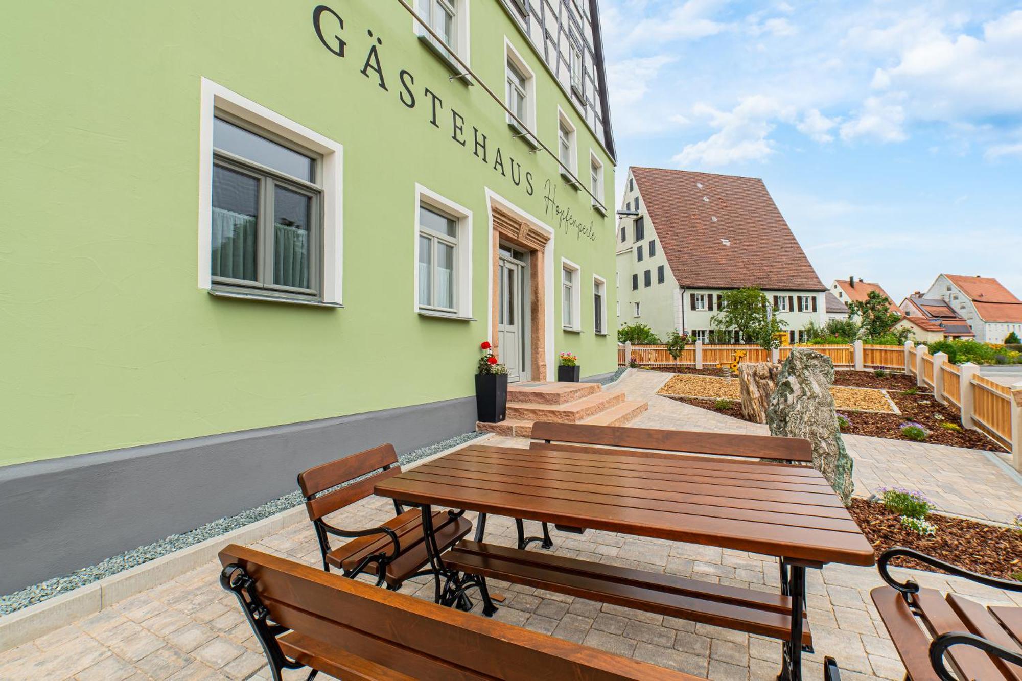 Gaestehaus Hopfenperle Aparthotel Spalt Exterior photo